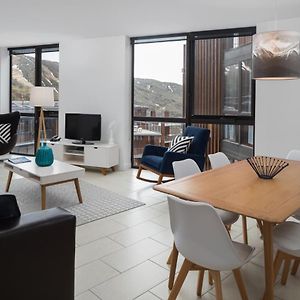 Three-Bedroom Apartment 2 Bathrooms
